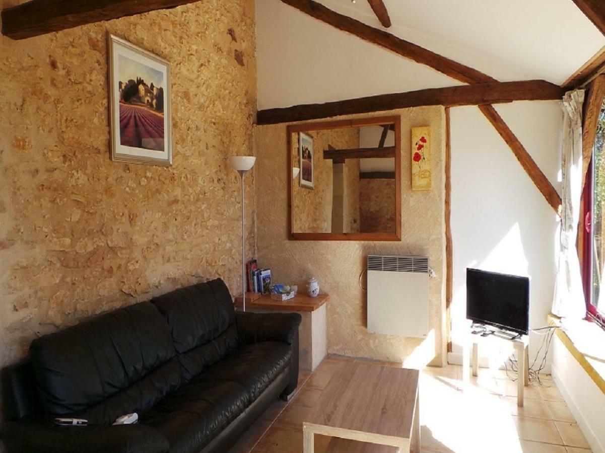 Les Coustilles Saint-Alvere Exterior photo